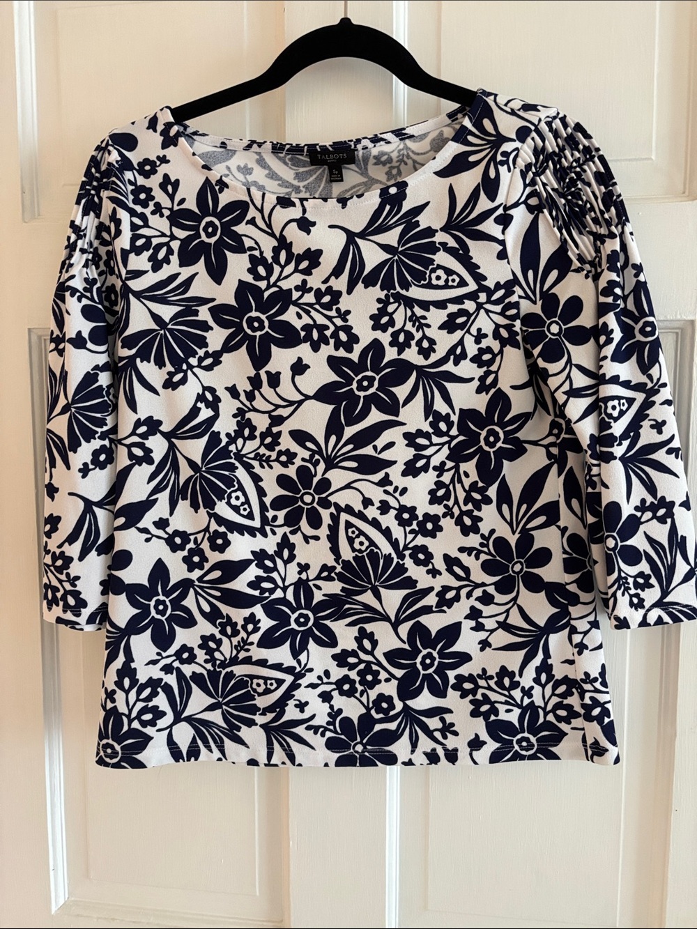 Talbots Navy and White Floral Scoop Neck Blouse